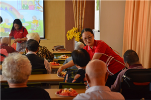 走进福利院，情暖老人心——新利体育供应链公益行